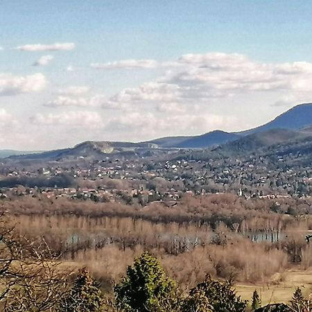 Barkoca Es Szepkilatas Vendeghaz / Cabin Kismaros Luaran gambar